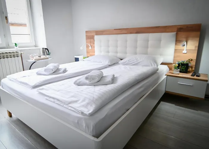 Old Town Whisper Apartments