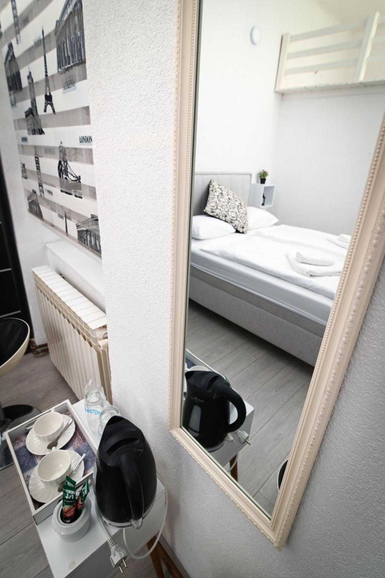 Old Town Whisper Apartment *